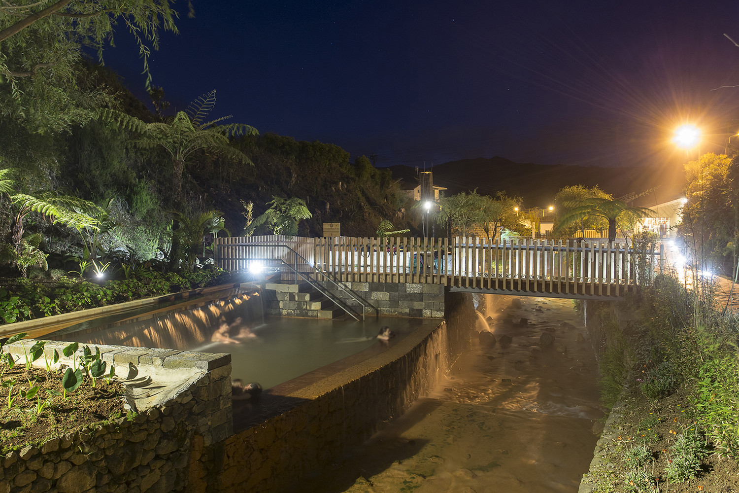 Poça da Dona Beija thermal pools